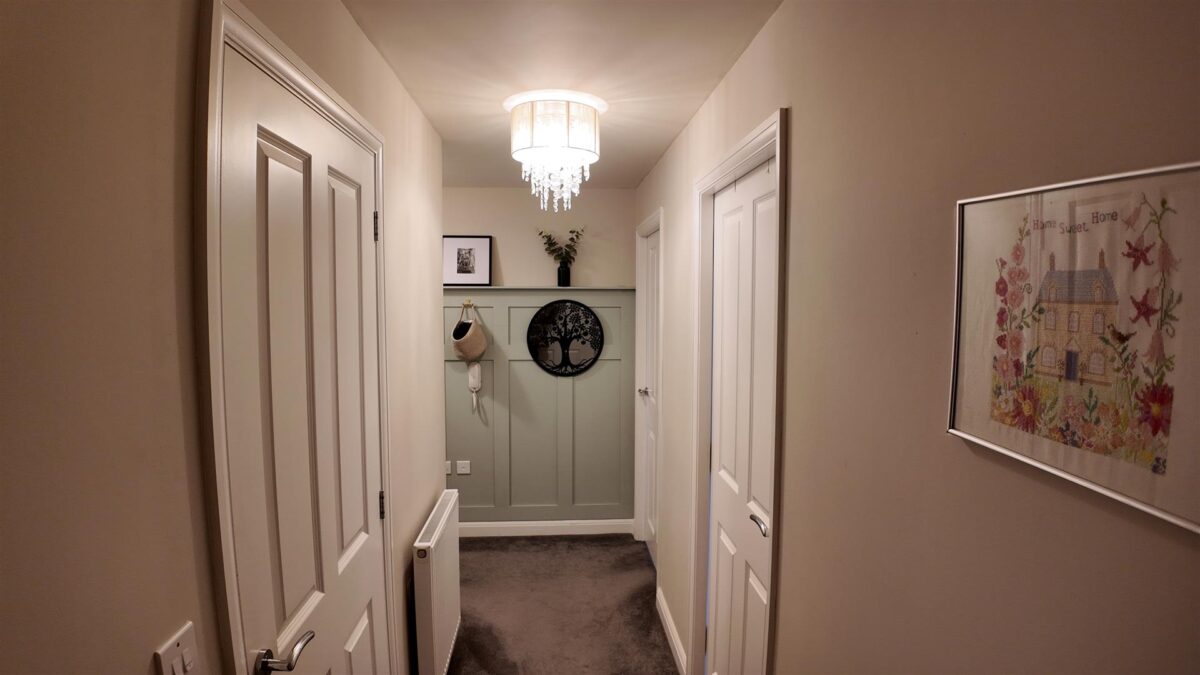 Station Avenue, Houlton, Rugby