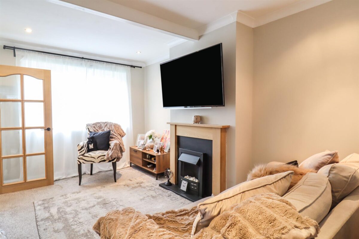 Chenies Close, Coventry