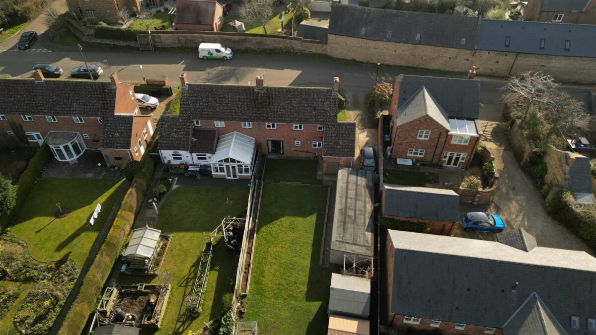 Daventry Road, Staverton