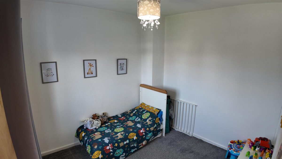 Daventry Road, Staverton