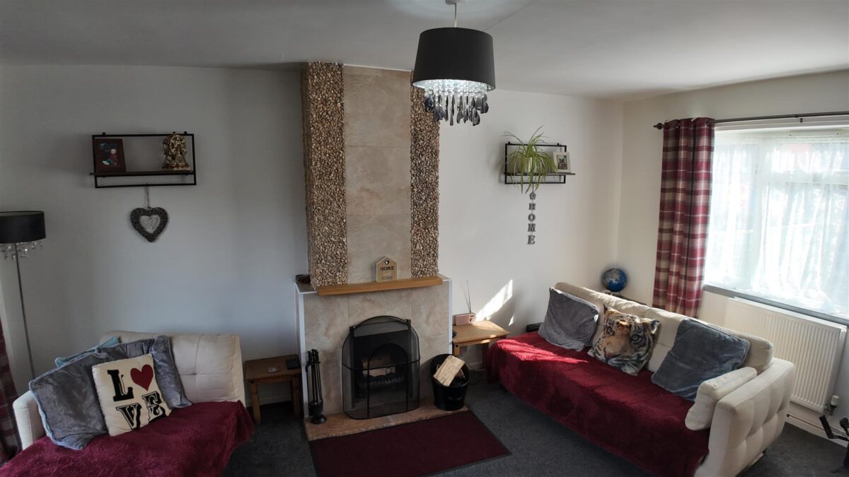 Daventry Road, Staverton