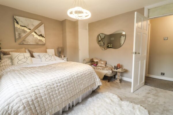 Chenies Close, Coventry