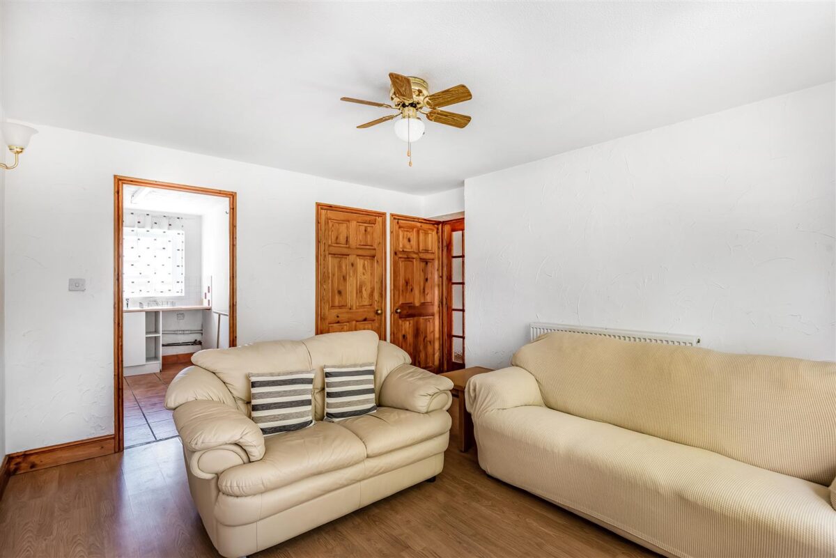 Tulip Avenue, Nottingham