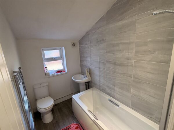 Ratcliffe Road, Loughborough